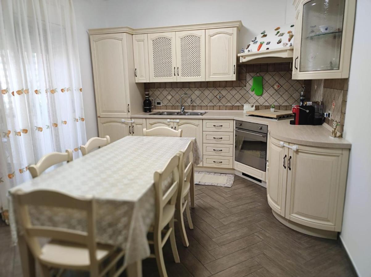 Genoard Apartment Palermo Bagian luar foto