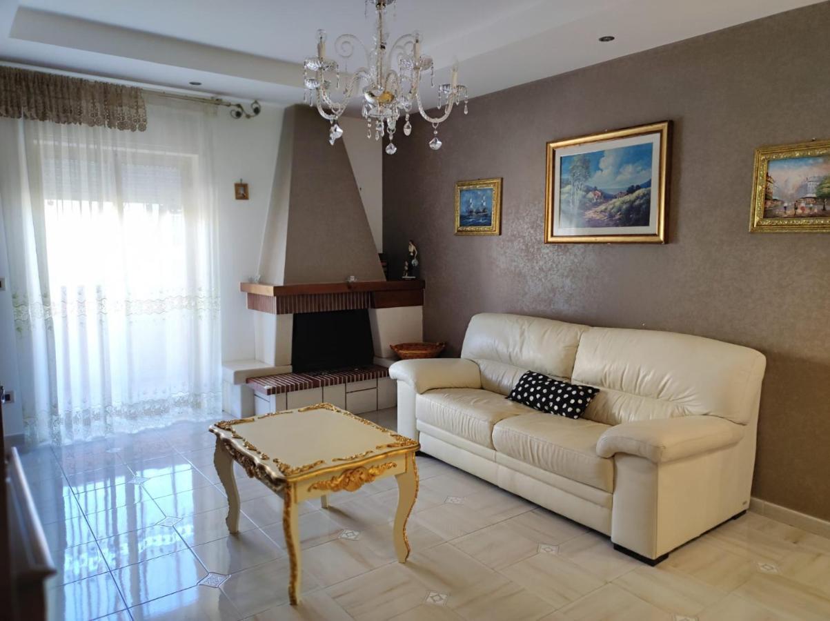 Genoard Apartment Palermo Bagian luar foto